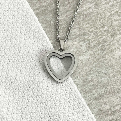 Heart-shaped Ash Necklace